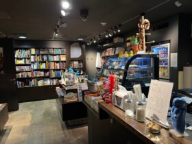 Blick in das ShopCafe des Museums